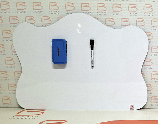 Lousa Magnética Modeladas e Orgânicas Sob Medida
Confeccionadas com o esboço ou silhueta fornecida pelo cliente